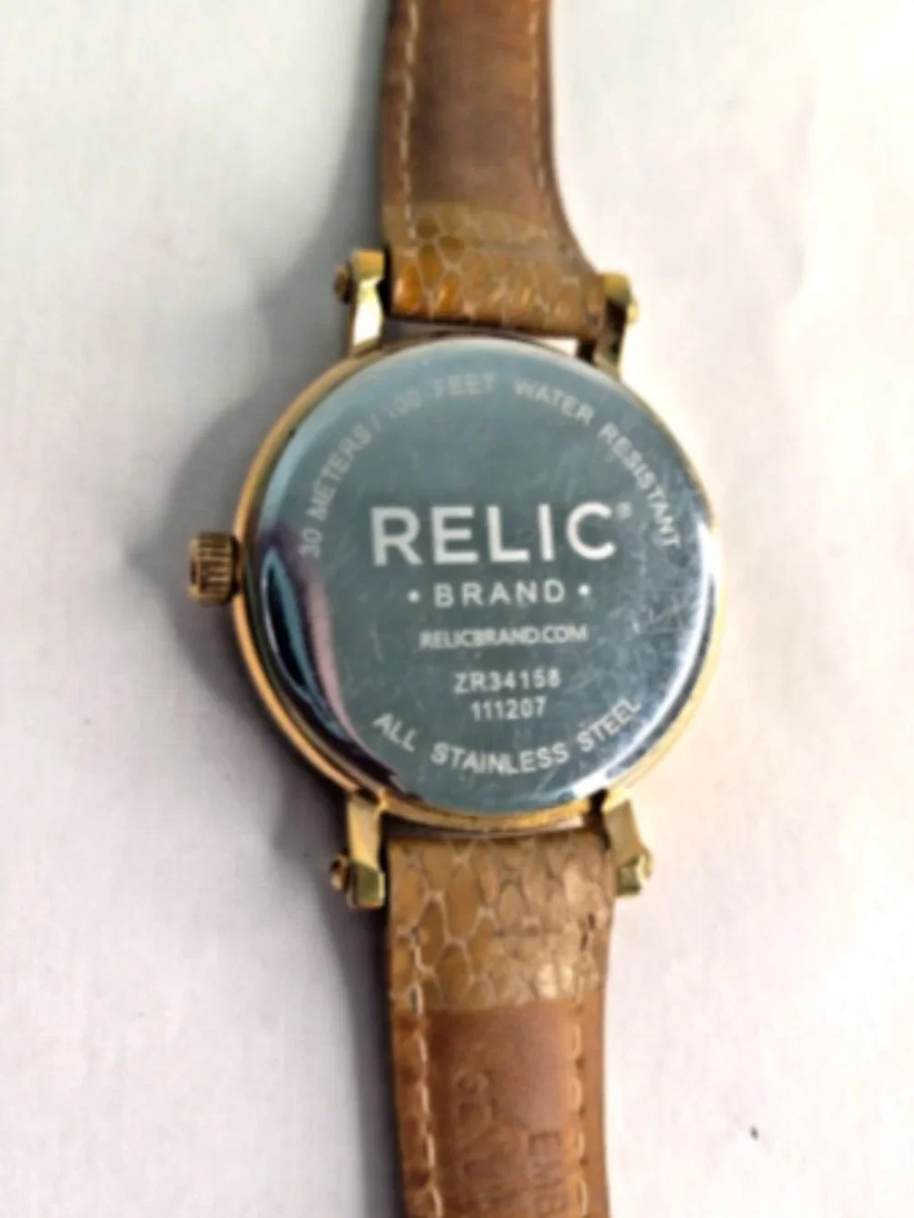 Relic by Fossil Women's Watch Tan Leather Crystal Bezel New Battery Runs ZR34158